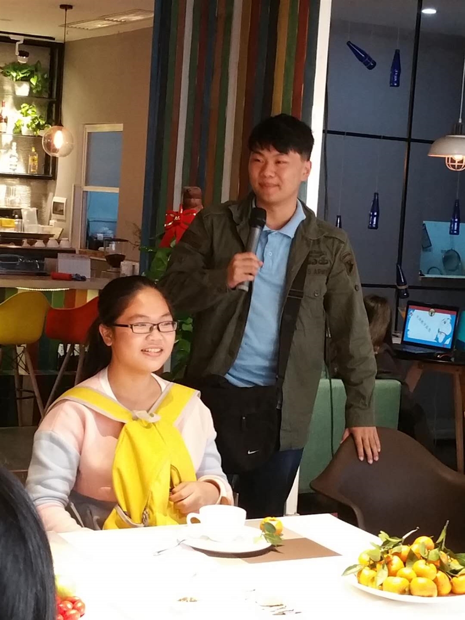 韋同學在分享學習日語的經(jīng)驗