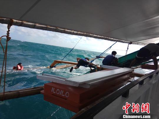 圖為救助現(xiàn)場。 中交公路規(guī)劃設(shè)計(jì)院有限公司 攝